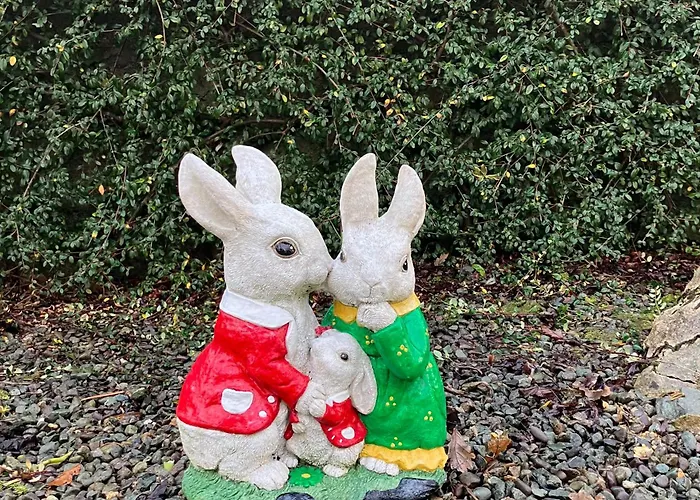 Apartment V93c9r0 Stone View Wonderful Spacious Two Bed Attic Private Entrance Private Bathroom With Kitchenette